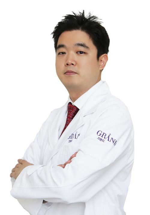 Dr. Kang Hyung Geun