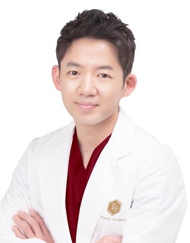 Dr. Jeong Woo, Lee