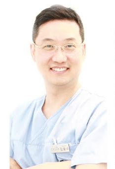 Dr.Yoong Soo, Kim