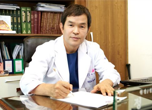 Dr.Jung Young Choon