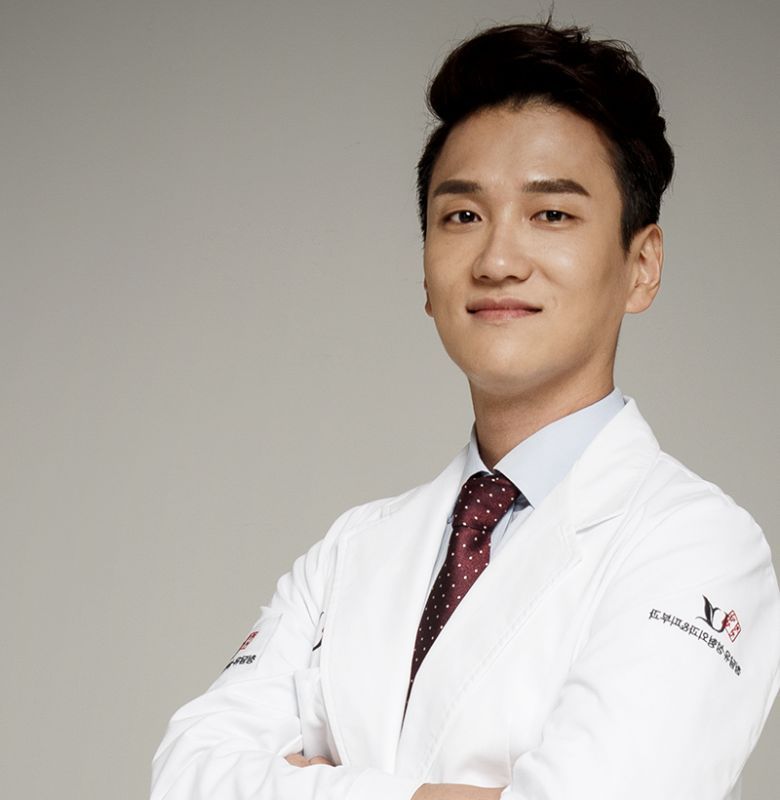 Dr.Park, Mun Su